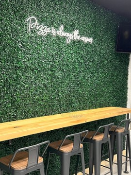 D'Eli Pizza