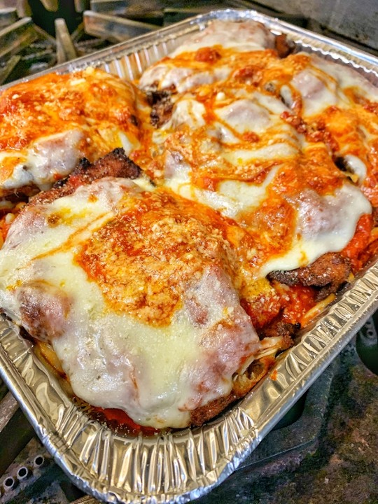 Chicken Parm Tray For 6 with Linguine