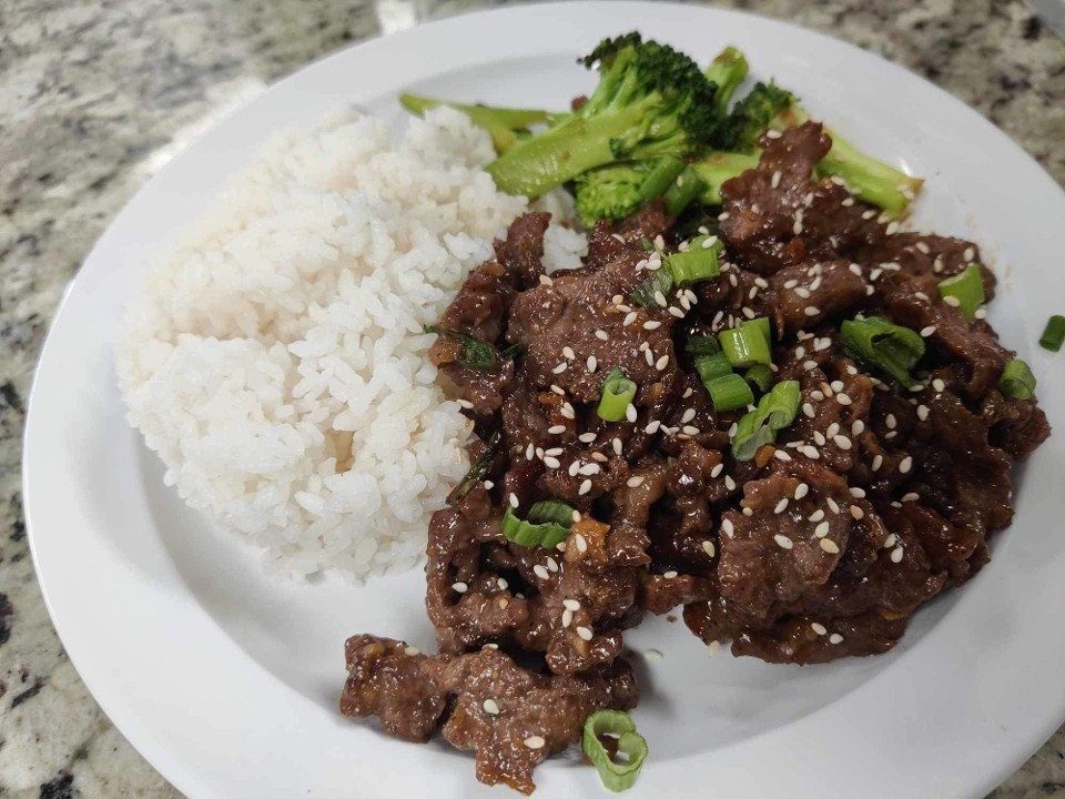 Mongolian Beef with Broccoli & Rice