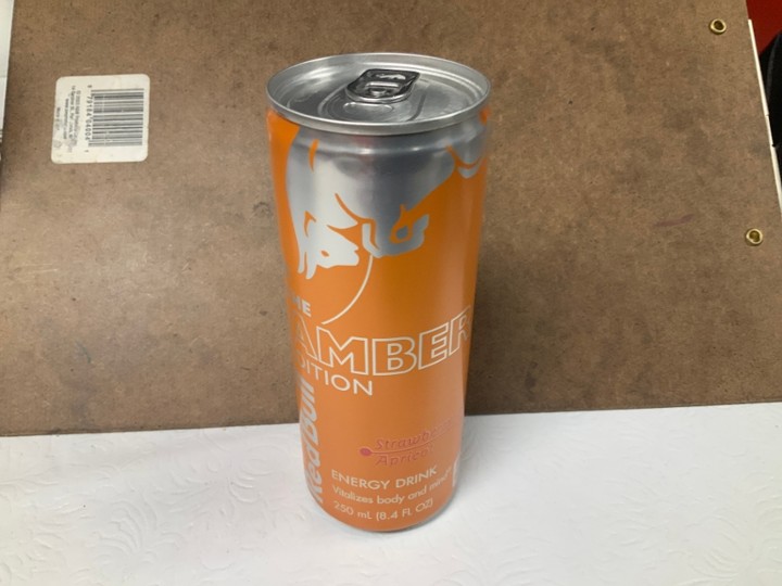 Red Bull Strawberry Apricot 250ml