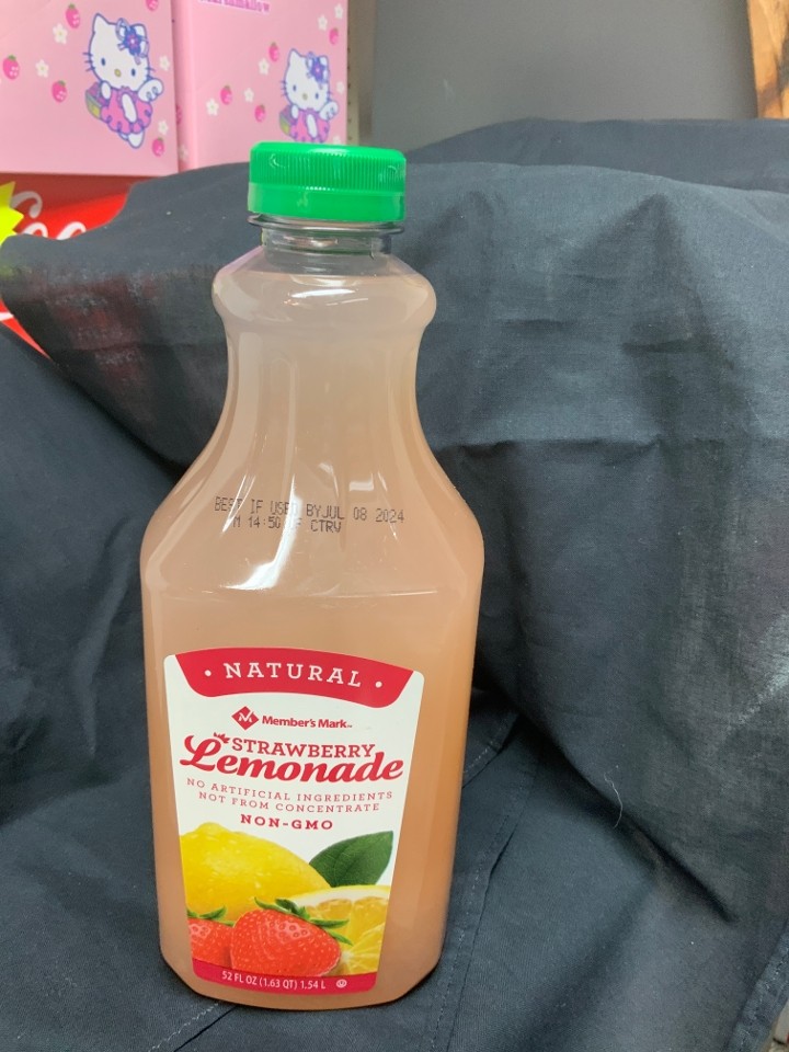 Member’s Mark Strawberry Lemonade -Non GMO -Natural 1.54L