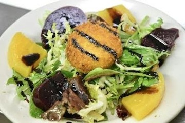 Pastiche Bistro & Wine Bar