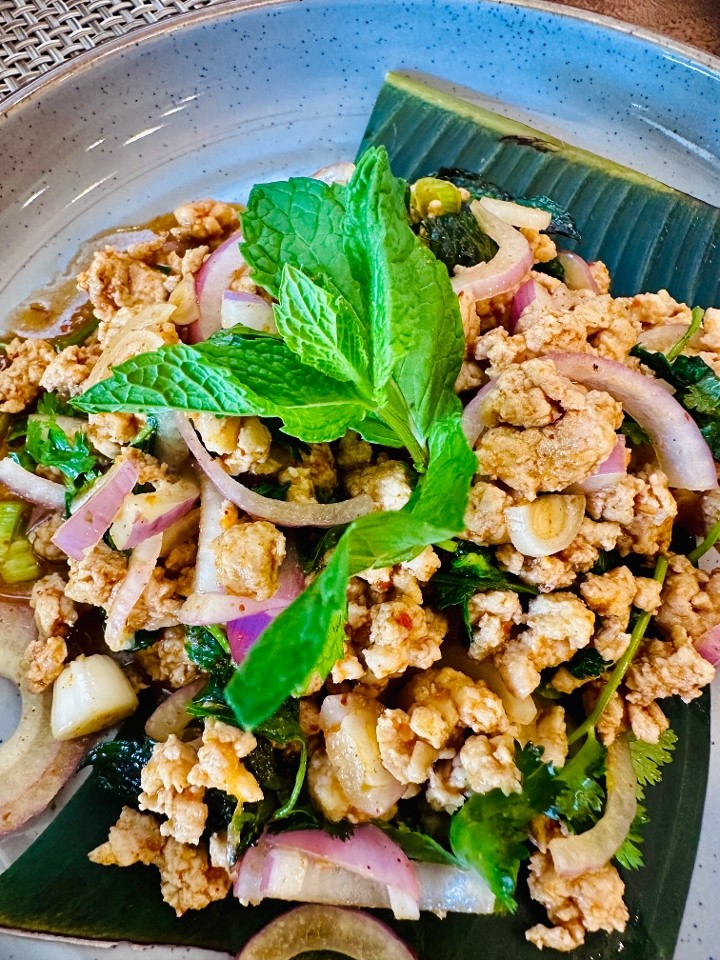 Le' Lert Thai Eatery 19206 SE 1St St 104