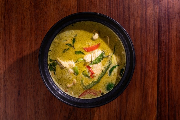 C3. Green Curry with Rice