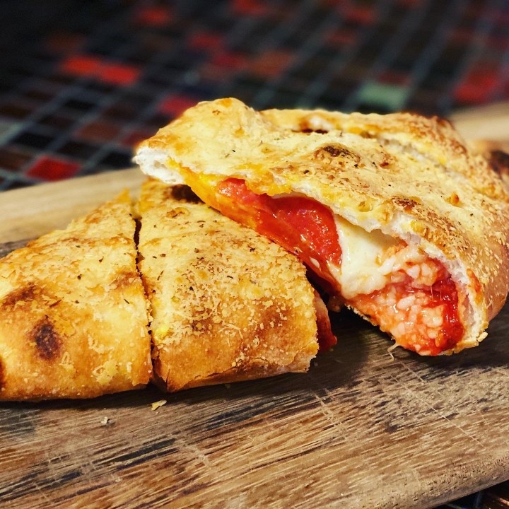 Pepperoni Calzone