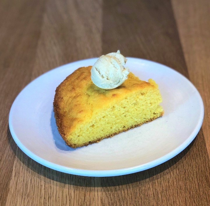 Cast Iron Skillet Cornbread