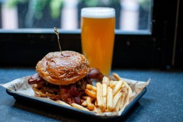 Urban Lodge Brewing Hartford