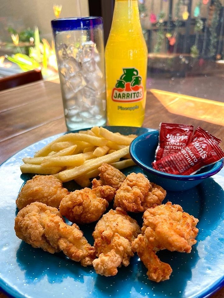 6 Mexican mini boneless chicken wings for kids (not spicy at all) With French Fries