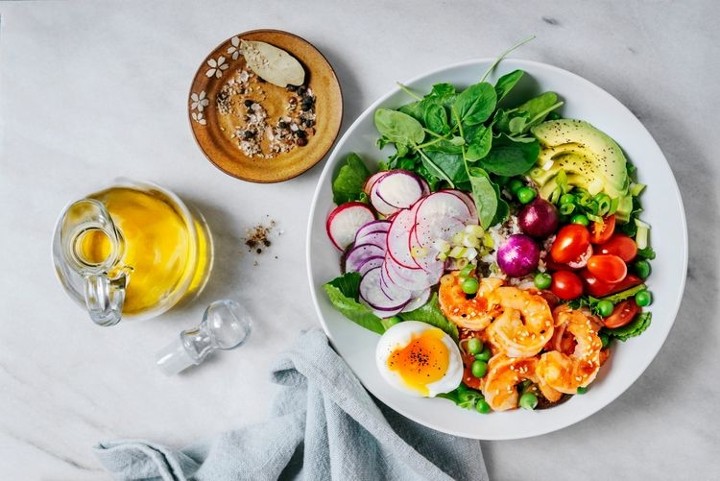 Build your own Salad (Romaine Salad)
