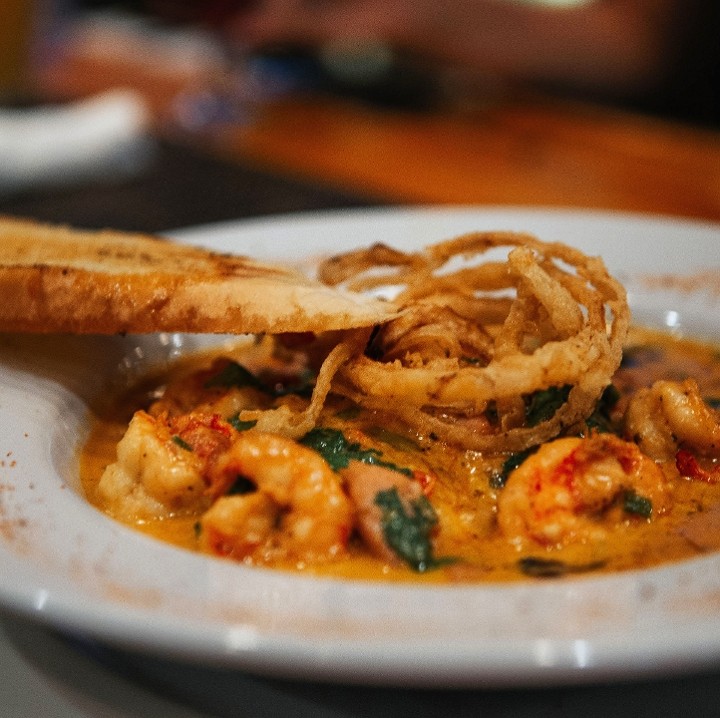 Low Country Shrimp & Grits