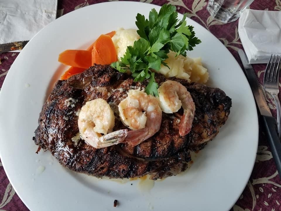 Falletta's Restaurant Garlic Bread with Cheese