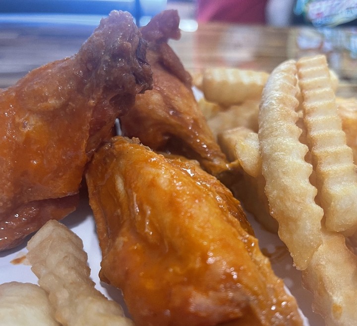 6 Wings & Fries