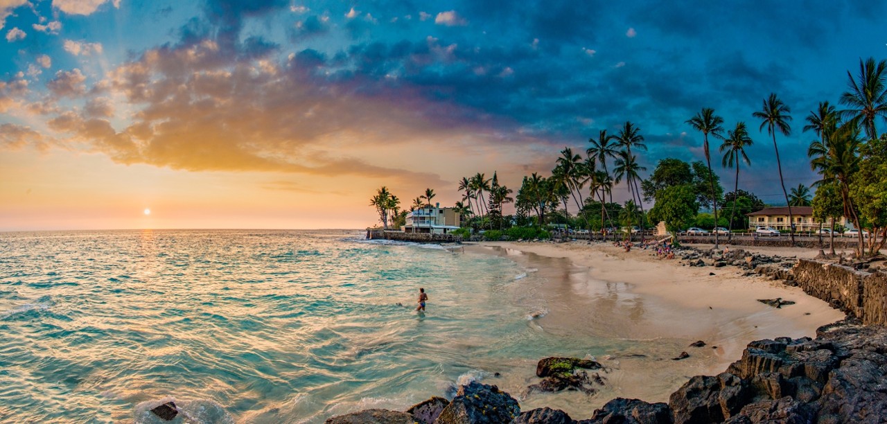 Magics Beach Grill