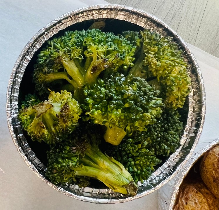 Roasted Broccoli (~4oz)