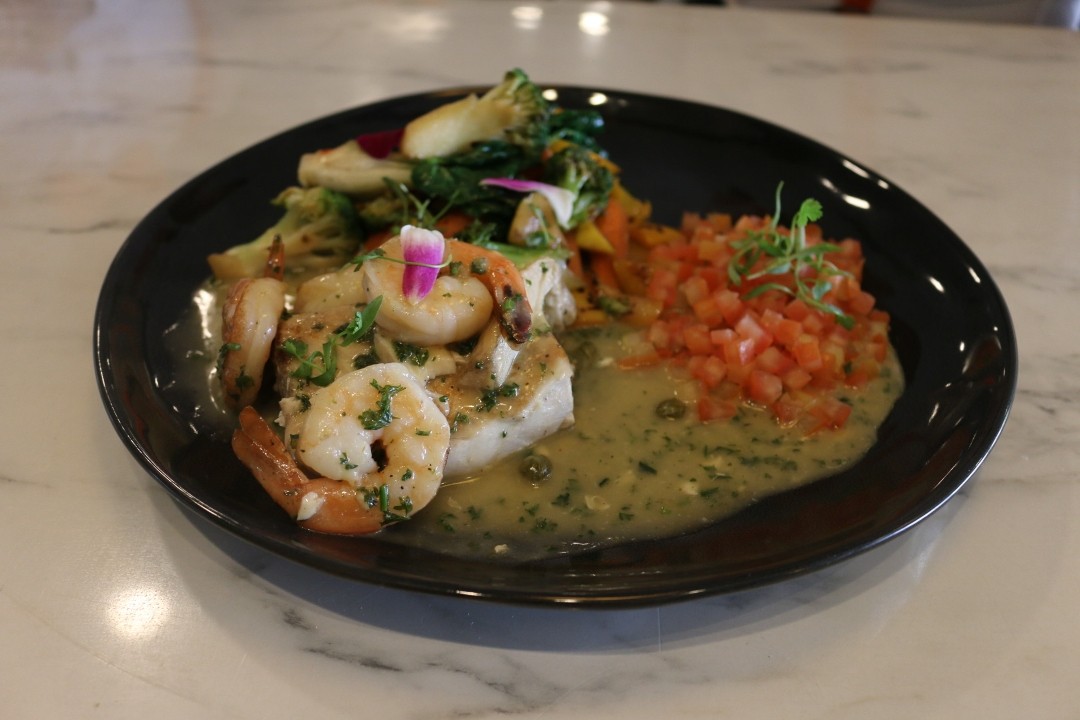 Mahi and Shrimp in Salsa Al Ajillo