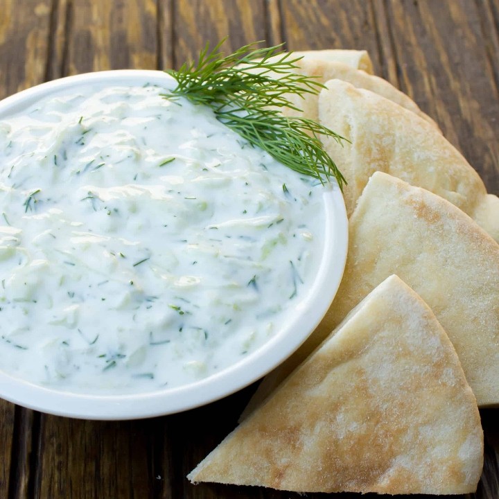 TZATZIKI SAUCE & PITA BREAD