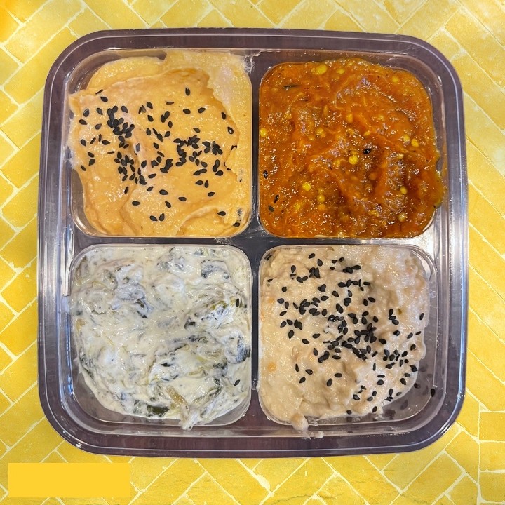 4 SPREADS SAMPLER & PITA BREAD