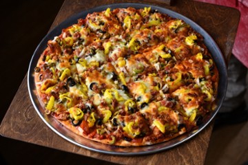 Carbone's Pizza - River Falls 1025 S Main St