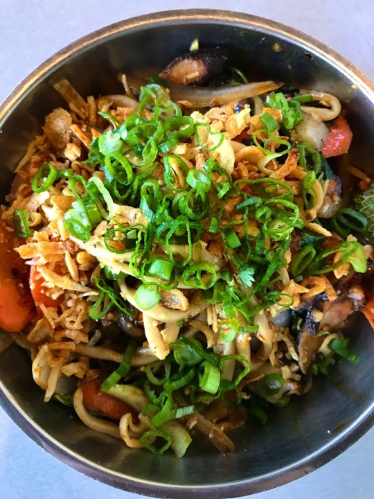 Wok Charred Wheat Flour Noodles (V)