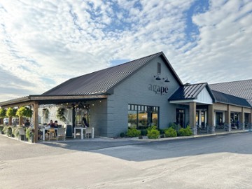 Agapē Cafe & Grille