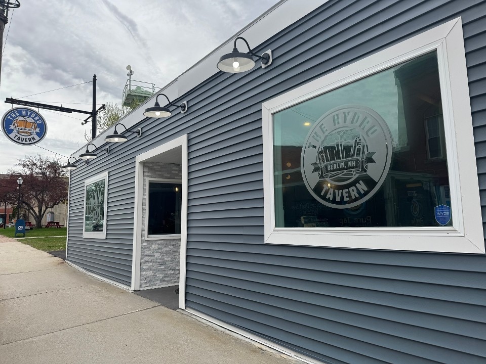 THE HYDRO TAVERN