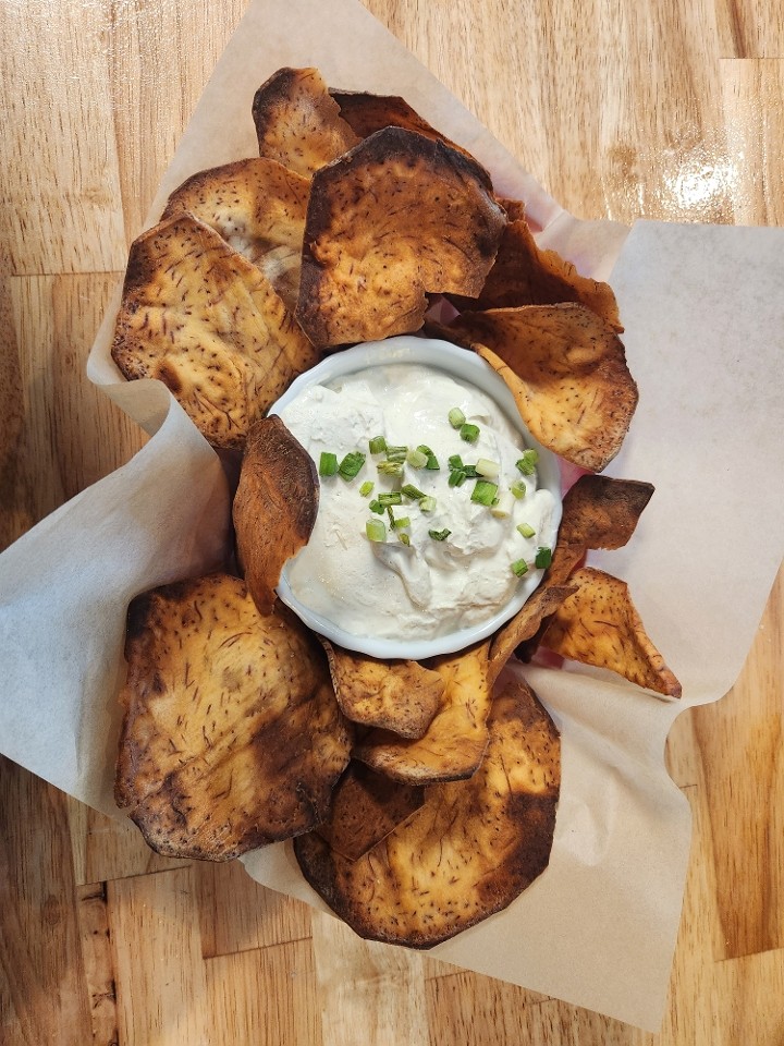 Onion Dip w/Taro Chips