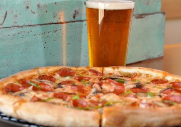 Melo's Pizza and Pasta - Brentwood