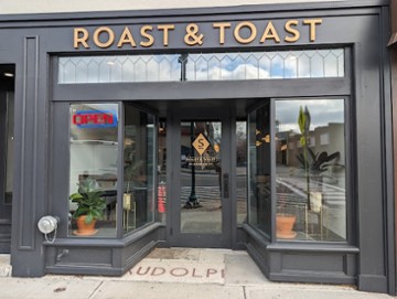 Roast & Toast - Cafe & Cocktail Bar