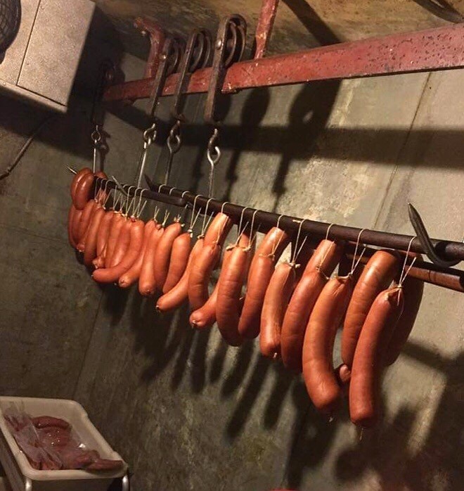 Deli: Sausages Regular