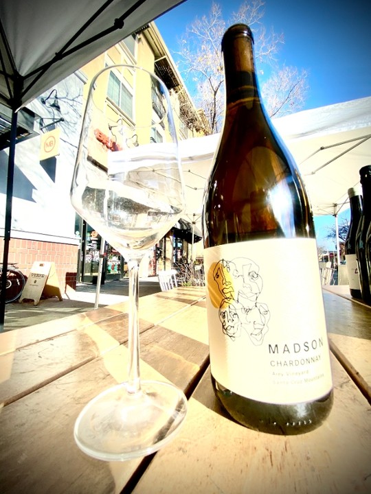 Bottle of Madson Chardonnay (White)