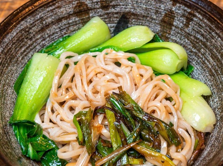 N7 Scallion And Ginger Noodles