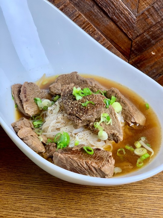 Chiang Mai Beef Noodle Soup