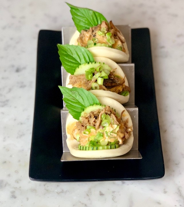 Thai Pulled Pork Buns