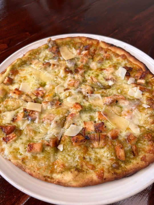 Grilled Chicken Pesto Pizza