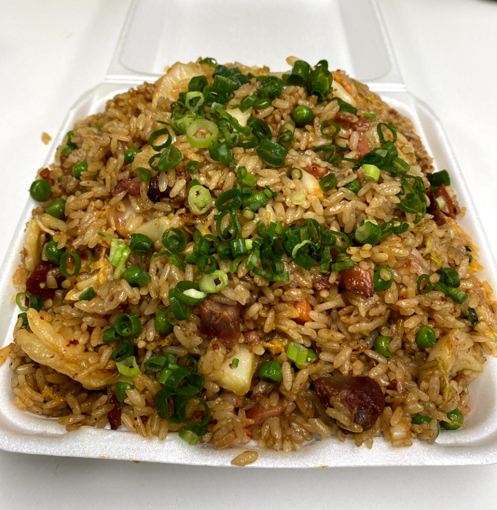 "DA WORKS" FRIED RICE (3-4 GUESTS)