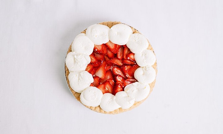  Strawberries & Cream Pie