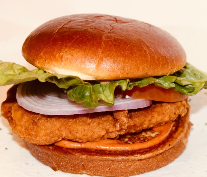 CRISPY CHICKEN SANDWICH