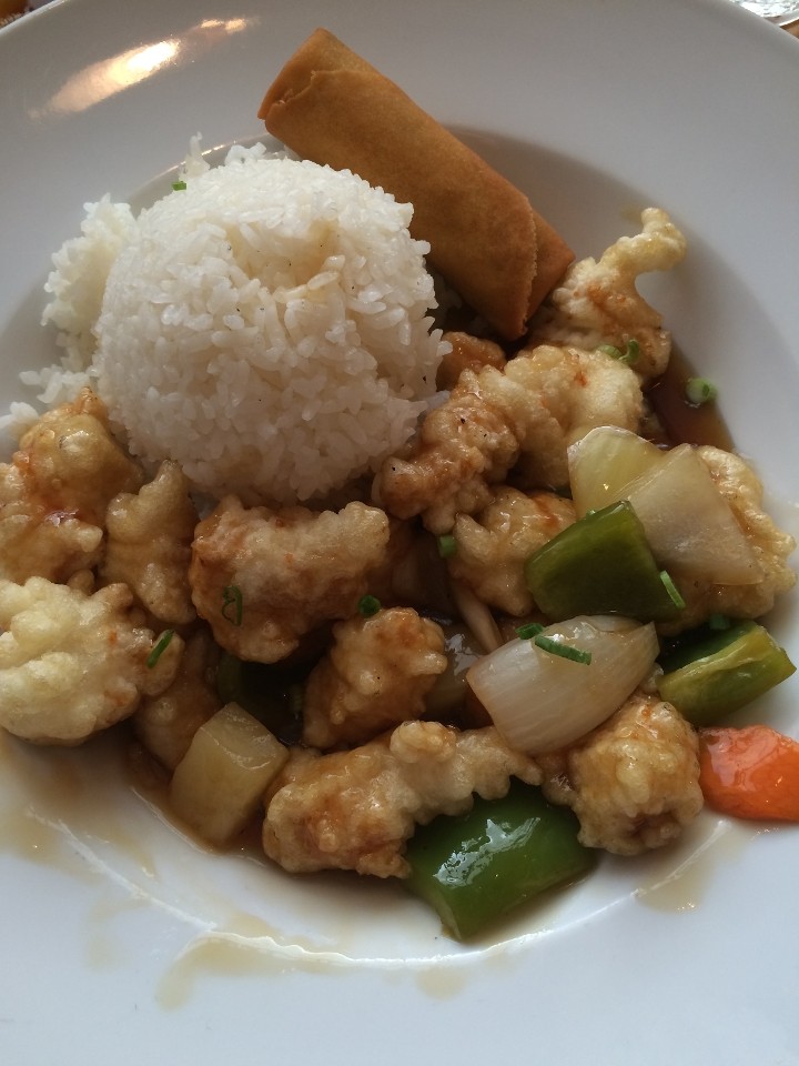 Crispy Sweet and Sour Chicken  ( LUNCH )