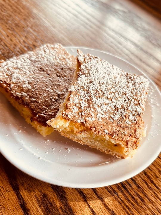 Lemon Lavender Gooey Butter Cake