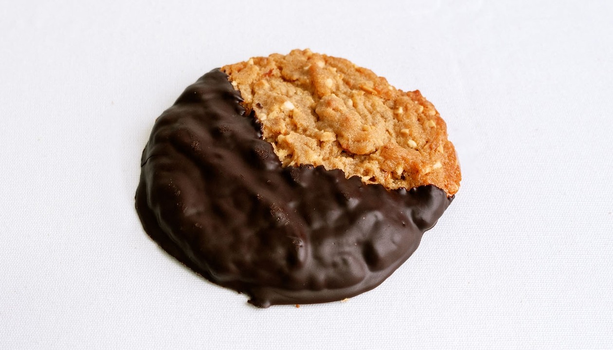 Chocolate-Dipped Peanut Butter Cookie*