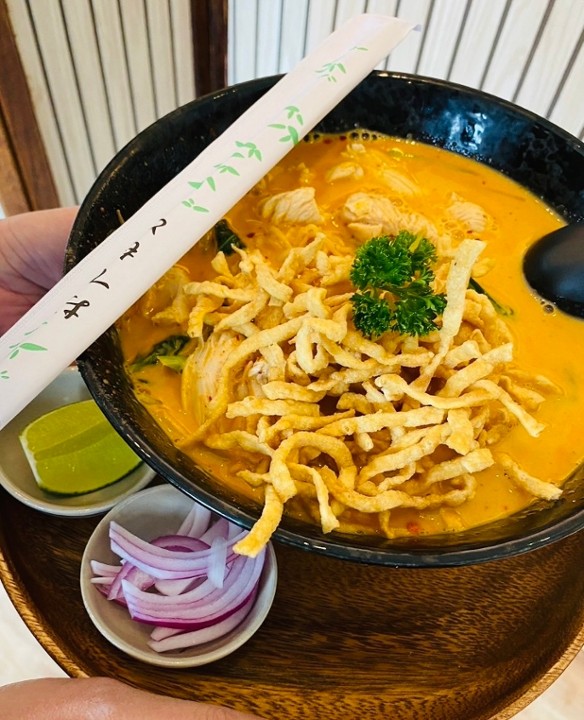 Curry Noodle Soup (Khao Soi) (Spicy)