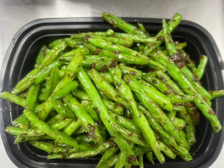 芽菜四季豆 Green Beans w. Pickled Cabbage $16