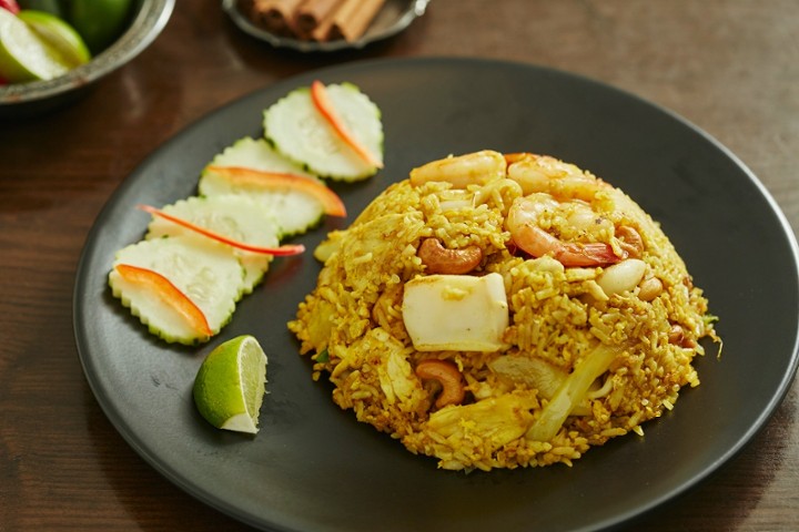 (L) Pineapple Fried Rice