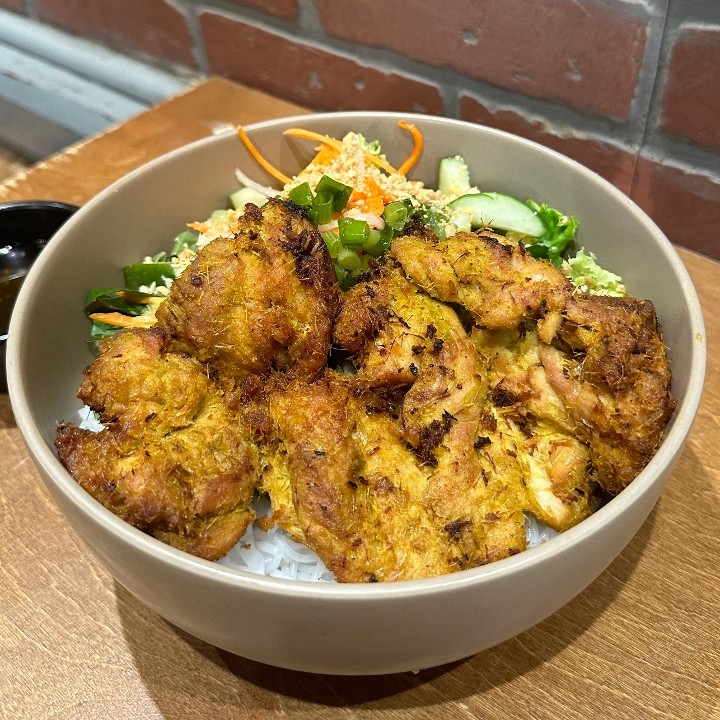 Bun Ga|Lemongrass Chicken Noodle Salad Bowl