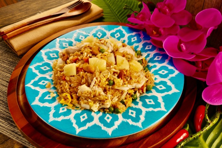 F5. Pineapple Fried Rice Dinner