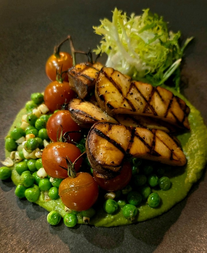 Christopher's Corner 543 Poplar Street