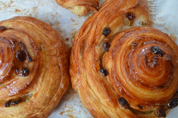 PAIN AU RAISIN