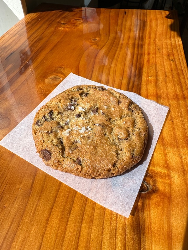 Einkorn Chocolate Chip Cookie