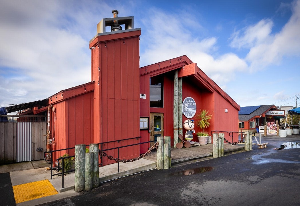 Rocker Oysterfeller's at The Wharf Bodega Bay