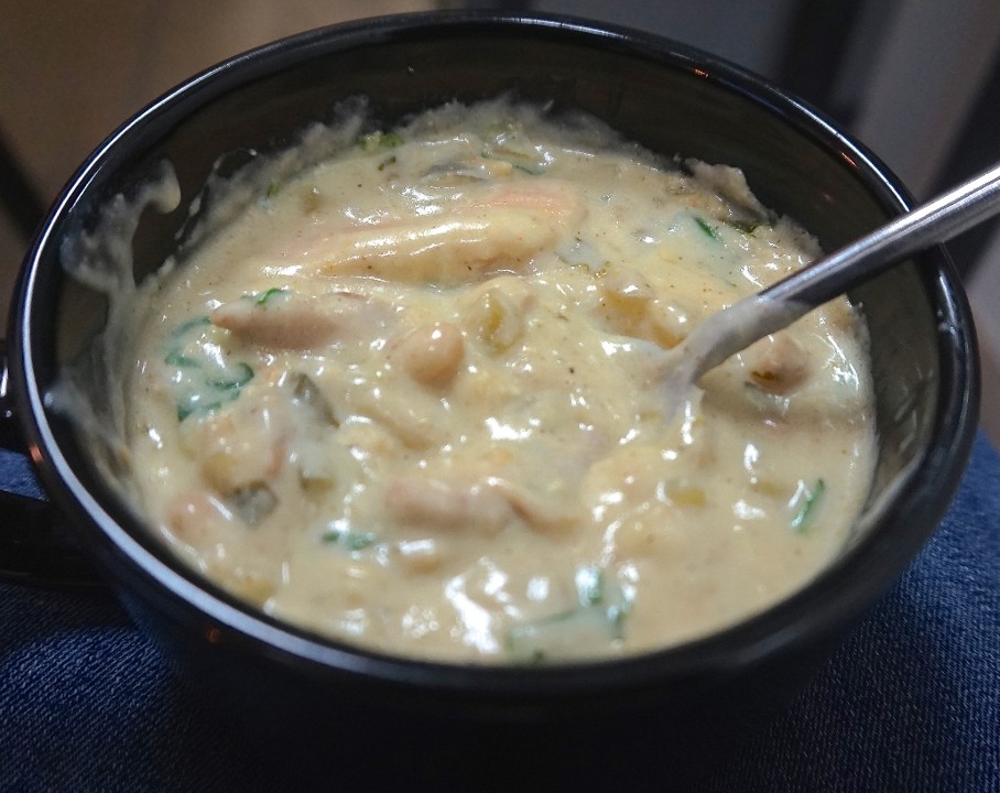 BOWL OF WHITE CHICKEN CHILI